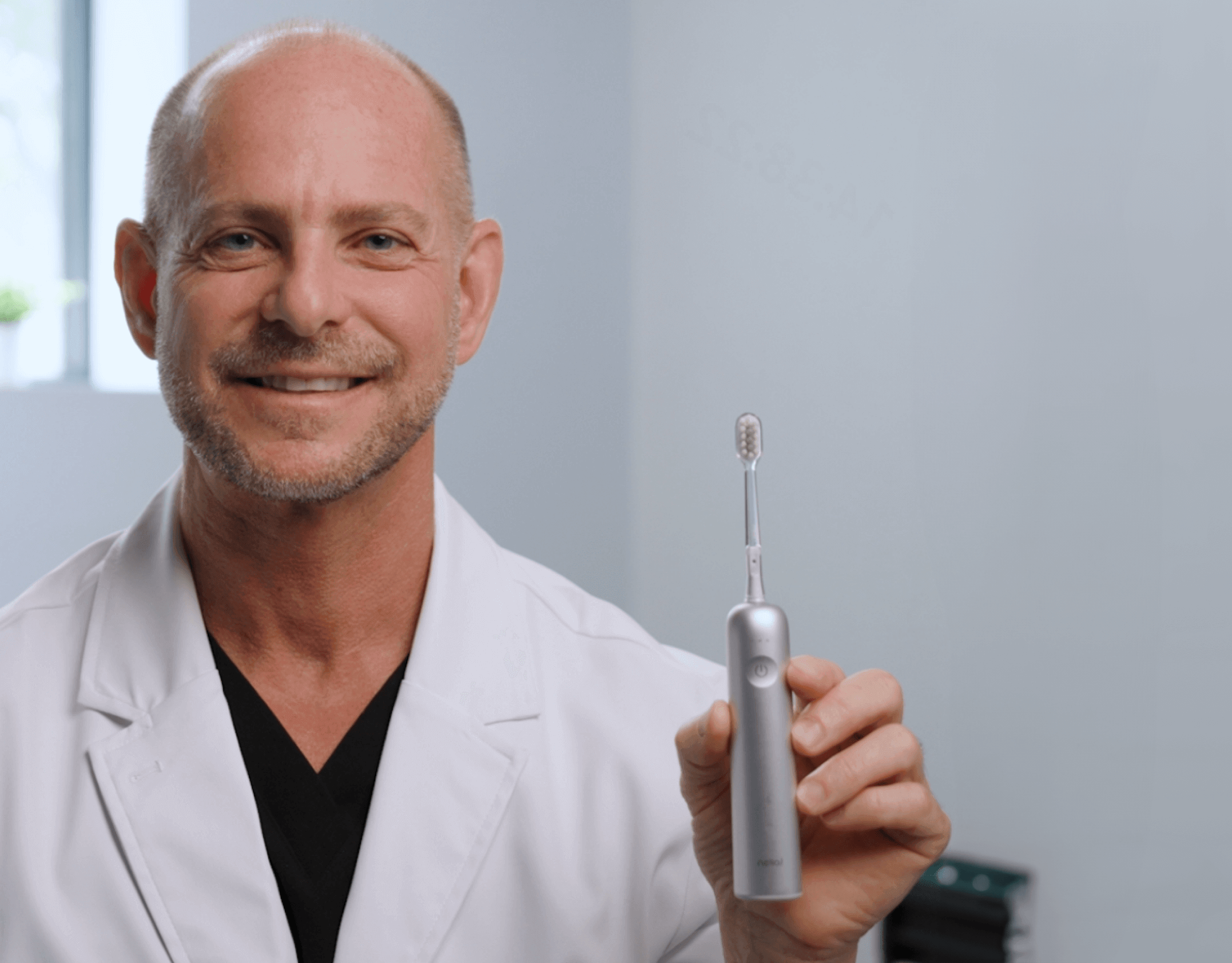 Pourquoi utiliser une brosse à dents électrique