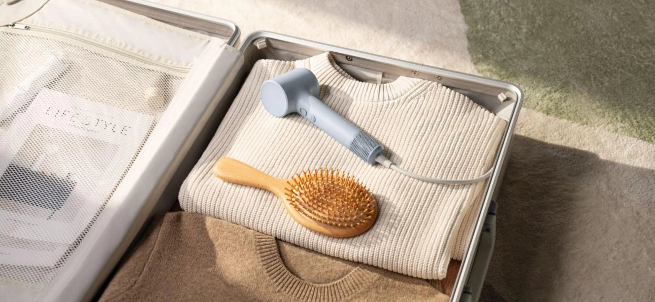 Sådan finder du den bedste hårtørrer i rejsestørrelse til ubesværet styling på farten