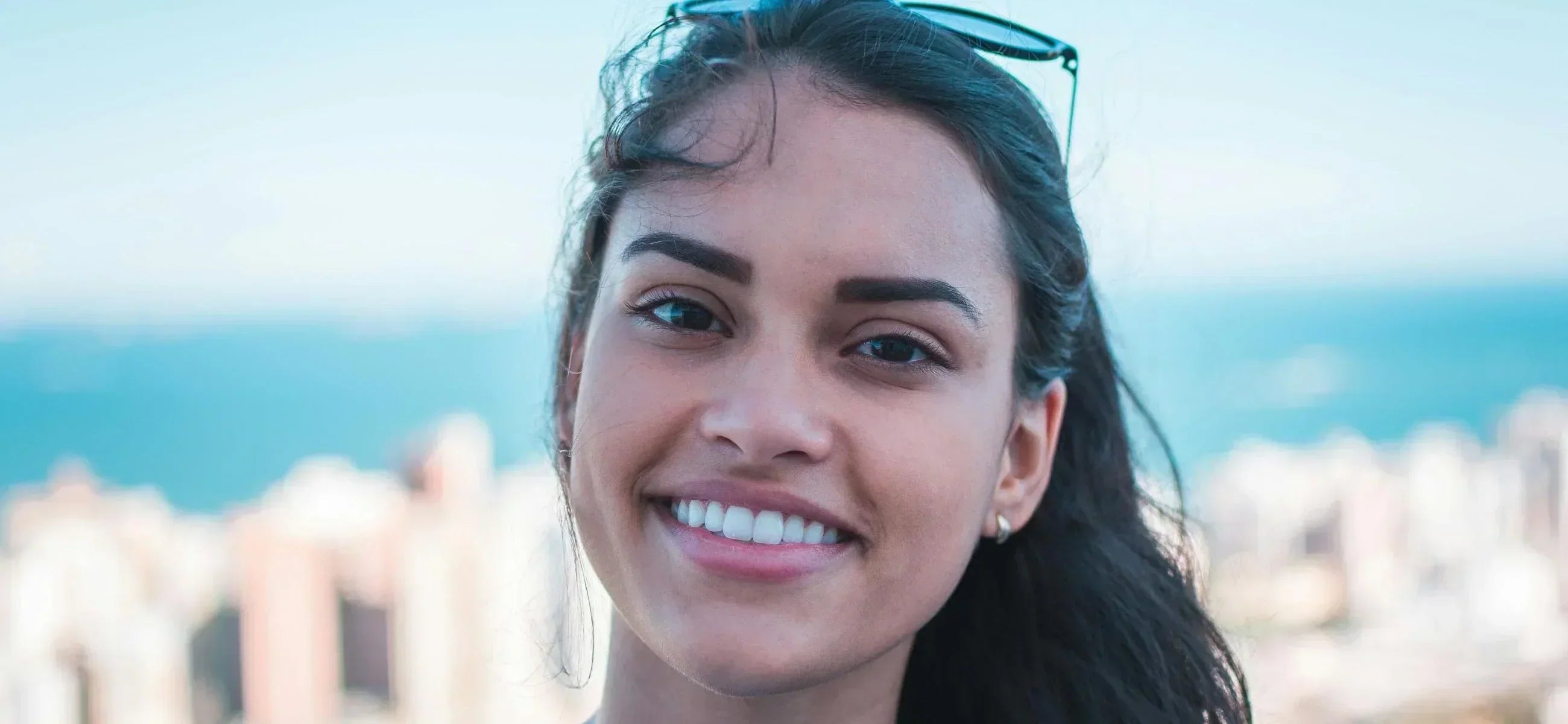 Bästa ovala ansiktsform frisyrer för varje hårtyp och textur