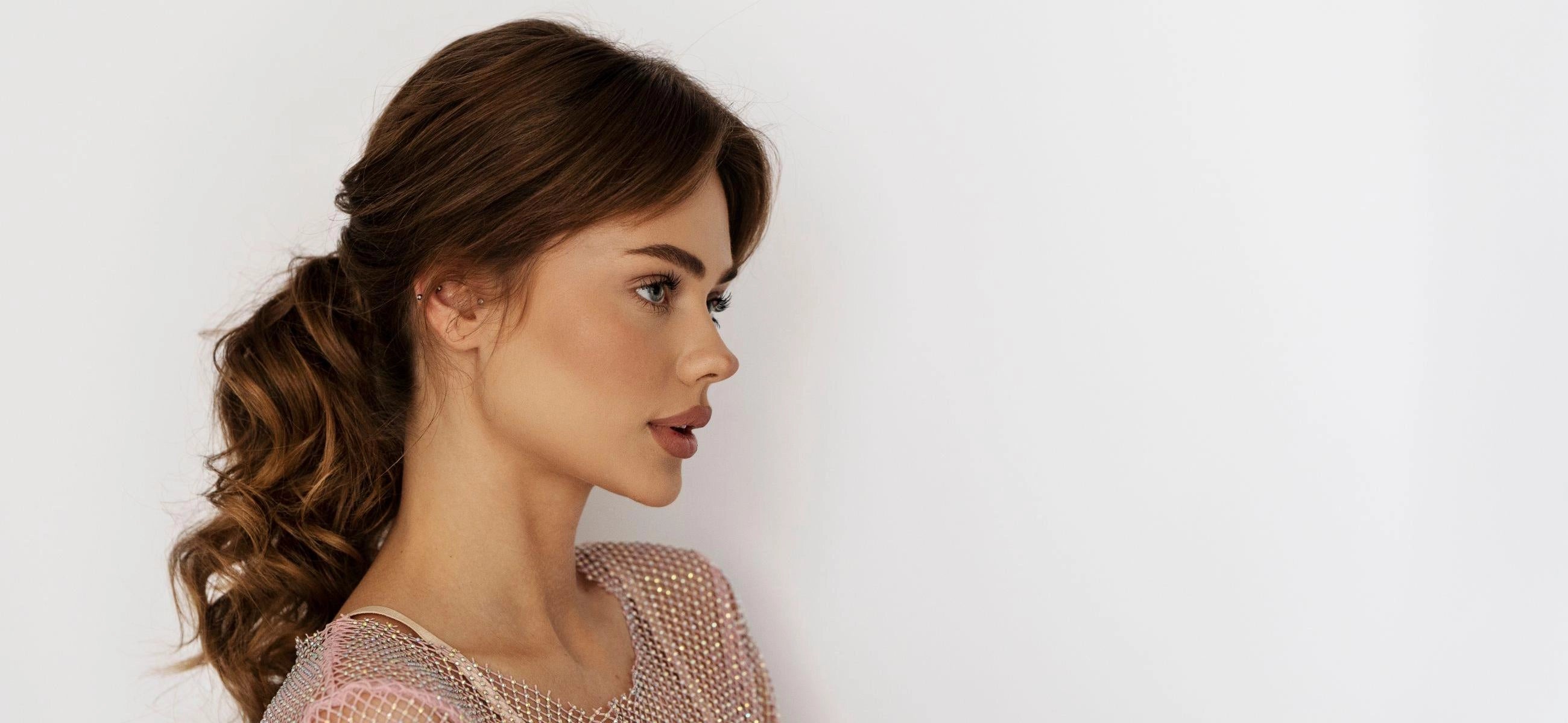Half-Up Bun rizado - La combinación perfecta para el pelo rizado