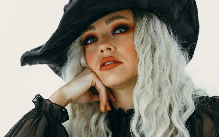 As melhores ideias de fantasias de Halloween para qualquer cor de cabelo